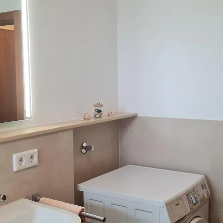 Apartamento 1 *